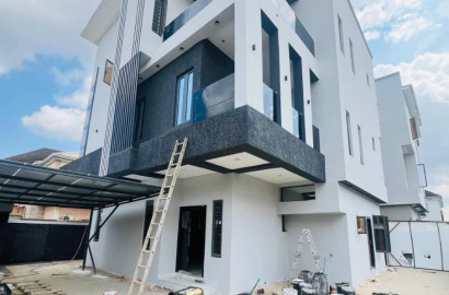 Magnificently Smart Newly Built 5 Bedroom Fully Detached Duplex with a BQ at OMOLE PHASE ONE
