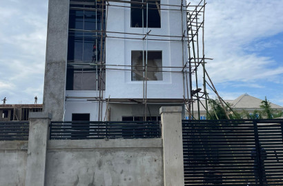 Contemporary 4 Bedroom Detached House with BQ at KOLAPO ISHOLA GRA ,IBADAN, OYO. STATE.